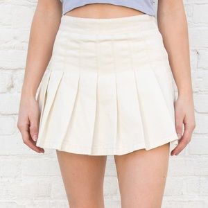 Brandy Melville white Dana skirt